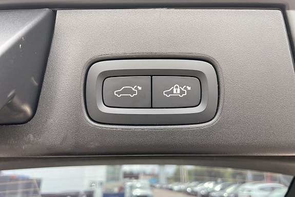 Volvo V90 14 of 16