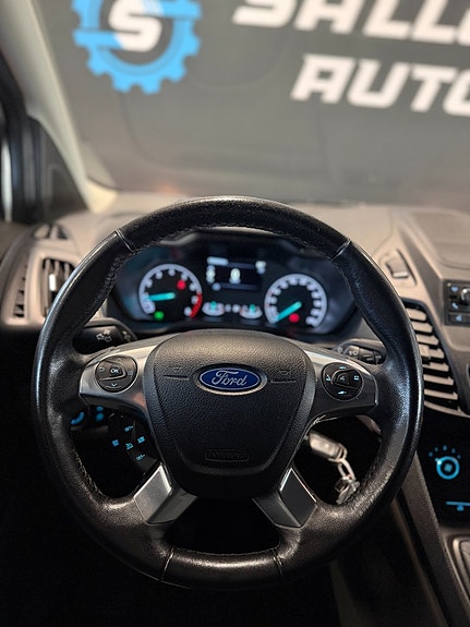 Ford Transit Connect 19 of 29