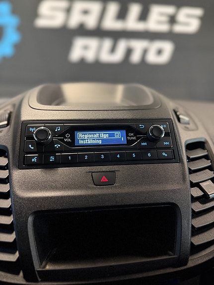 Ford Transit Connect 25 of 29