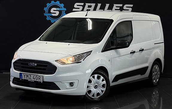 Ford Transit Connect 2 of 29