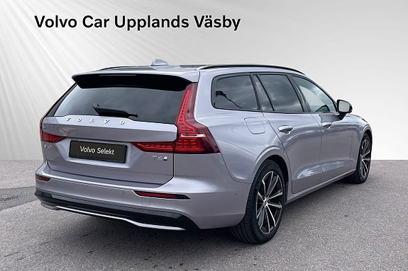 Volvo V60 5 of 16