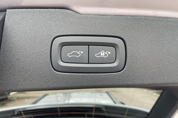 Volvo V60 15 of 16