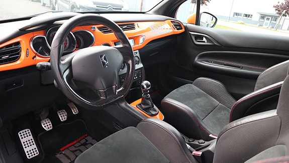 Citroen DS3 3 of 12