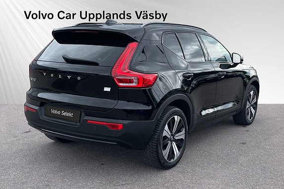 Volvo XC40 5 of 15