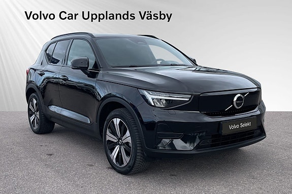 Volvo XC40 6 of 15
