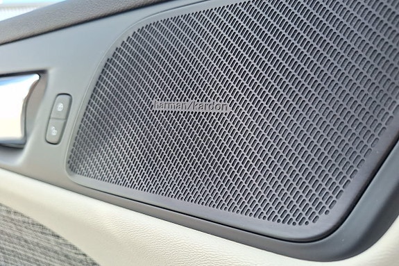 Volvo V60 23 of 24