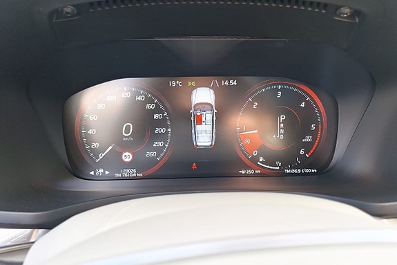 Volvo V60 14 of 24