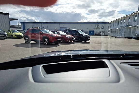 Volvo V60 22 of 24