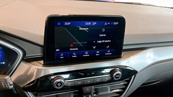 Ford Kuga 12 of 13