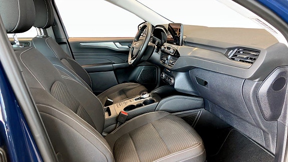 Ford Kuga 3 of 13