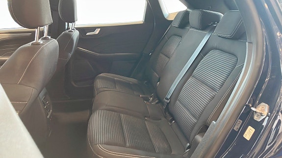 Ford Kuga 5 of 13
