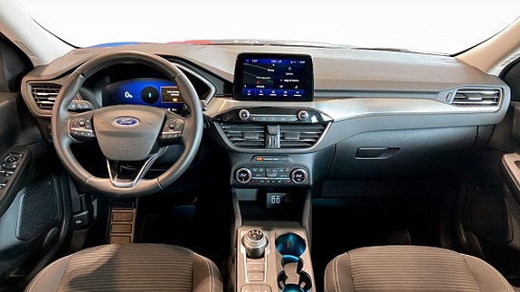 Ford Kuga 4 of 13
