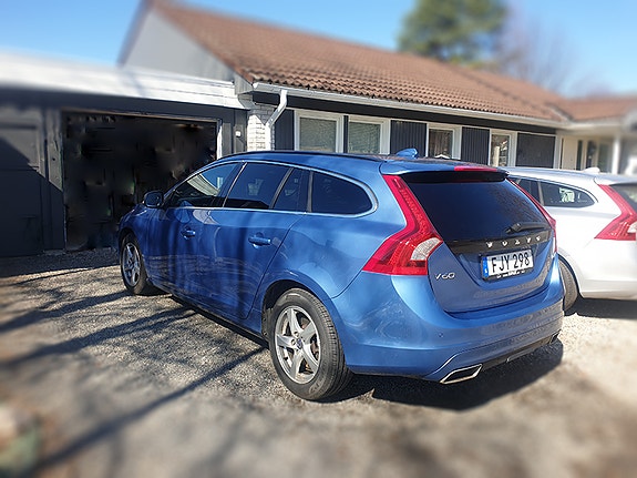 Volvo V60 3 of 10