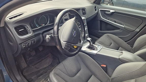 Volvo V60 5 of 10