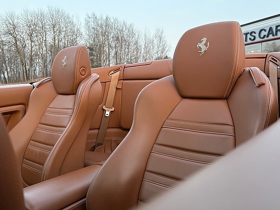 Ferrari California 16 of 30