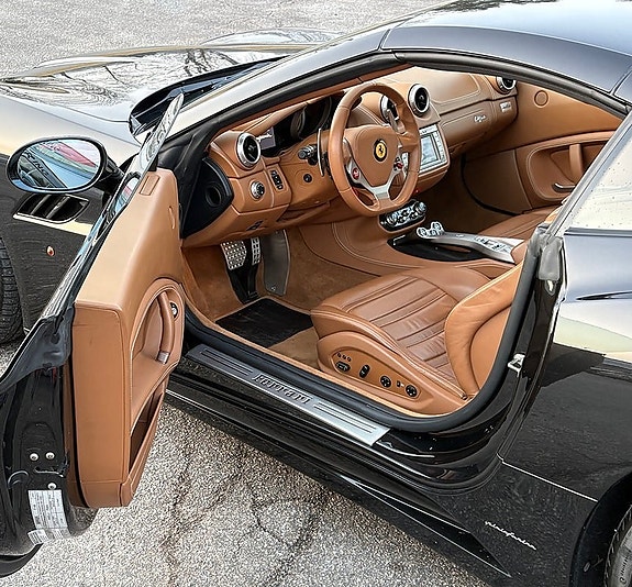 Ferrari California 12 of 30