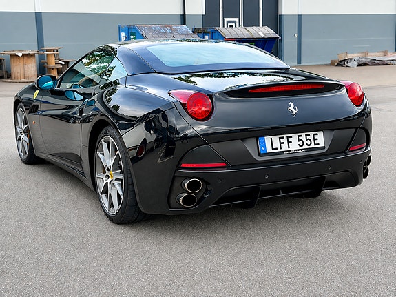 Ferrari California 4 of 30