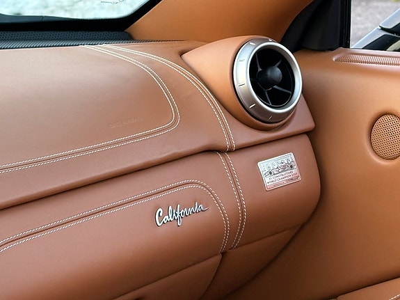 Ferrari California 15 of 30