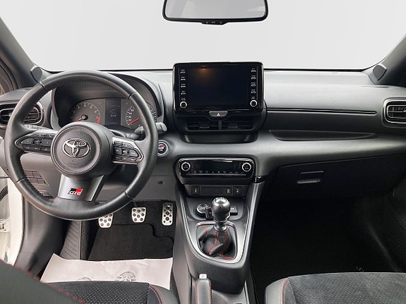 Toyota GR Yaris 9 of 11