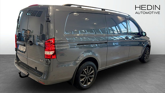 Mercedes-Benz Vito 119 3 of 9