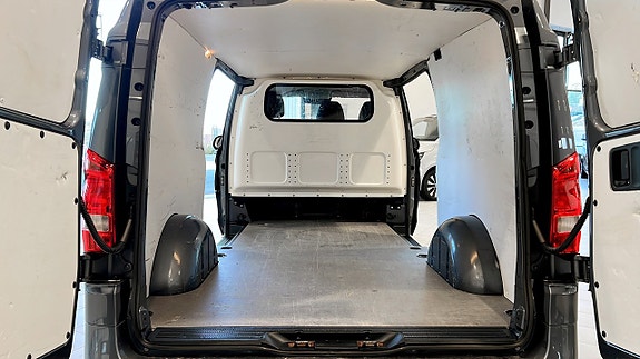 Mercedes-Benz Vito 119 6 of 9
