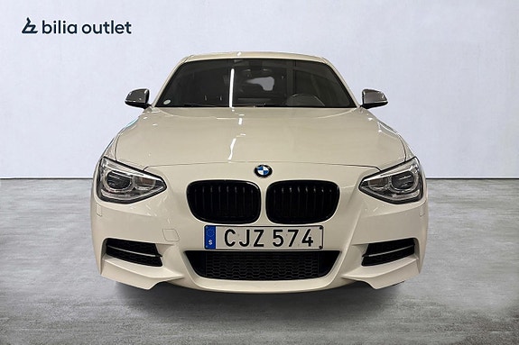 BMW M135i 3 of 30
