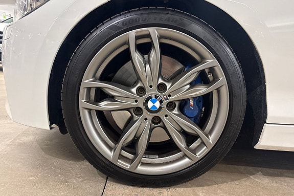 BMW M135i 5 of 30