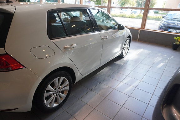Volkswagen Golf I 2 of 8