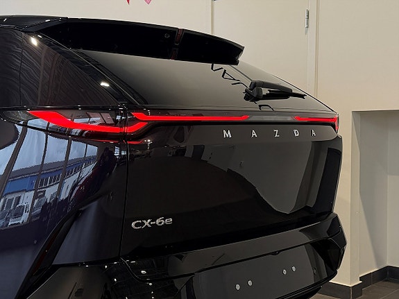 Mazda CX-6e 4 of 26