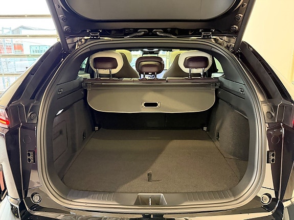 Mazda CX-6e 25 of 26