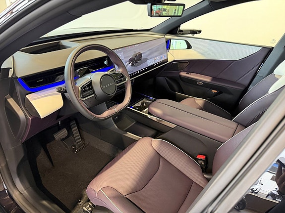 Mazda CX-6e 13 of 26