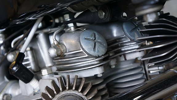 Triumph Bonneville T120R 17 of 30