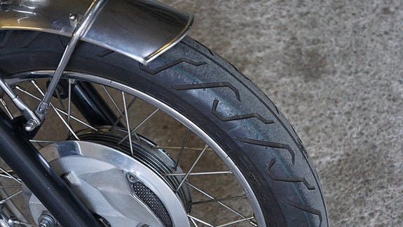 Triumph Bonneville T120R 11 of 30