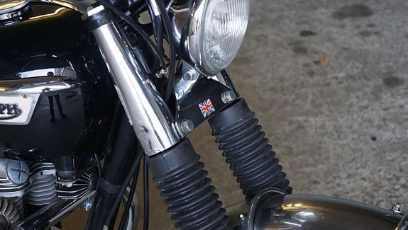 Triumph Bonneville T120R 13 of 30