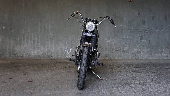 Triumph Bonneville T120R 3 of 30