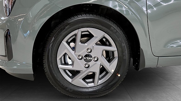 Kia Picanto 9 of 9