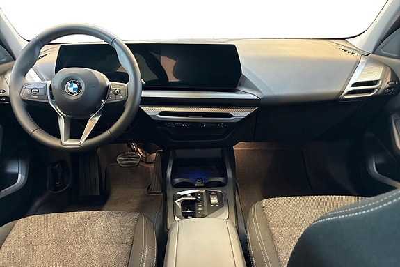 BMW 120 8 of 19