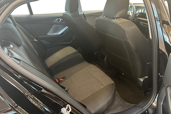 BMW 120 7 of 19