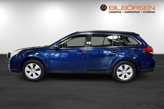 Subaru Outback 4 of 15