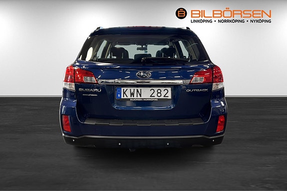 Subaru Outback 5 of 15