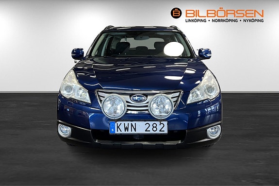 Subaru Outback 2 of 15