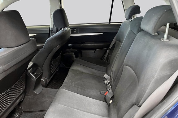 Subaru Outback 9 of 15