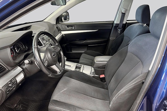 Subaru Outback 8 of 15