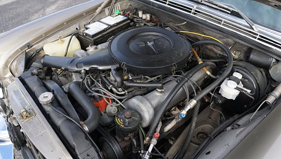 Mercedes-Benz 280 SEL 18 of 30