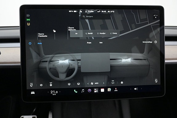 Tesla Model Y 14 of 27
