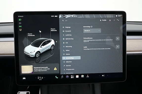 Tesla Model Y 12 of 27