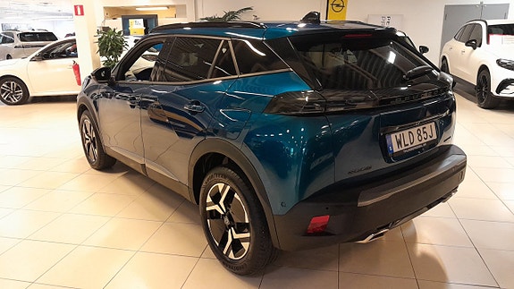 Peugeot 2008 5 of 12