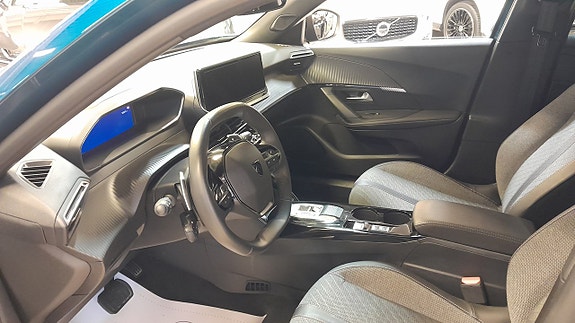 Peugeot 2008 3 of 12
