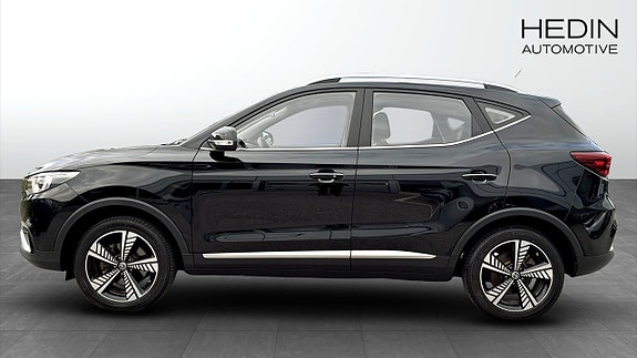 MG ZS EV 6 of 13
