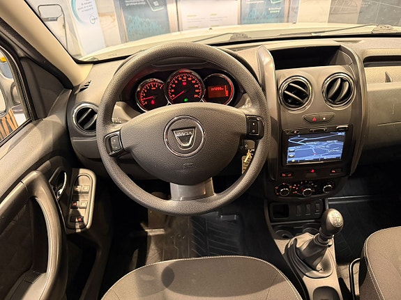 Dacia Duster 10 of 25